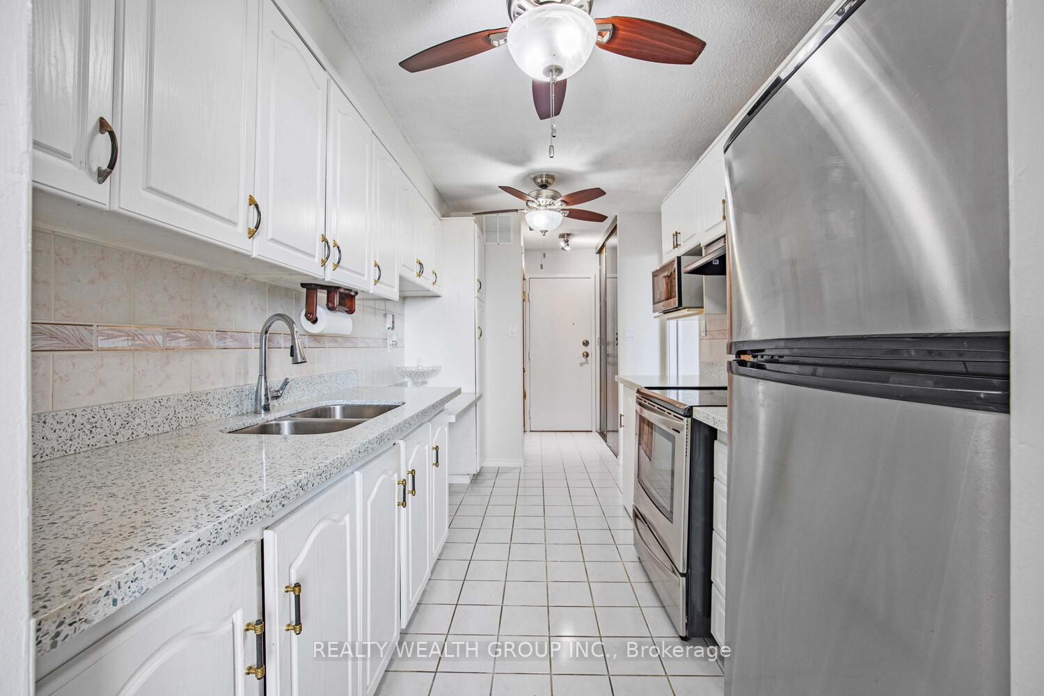 Photo 3 of Unit #1105, 90 Ling Road, Scarborough, West Hill — HOMEH