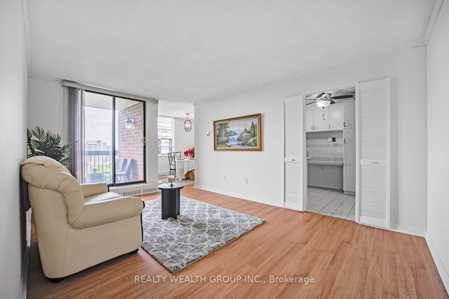 Photo 5 of Unit #1105, 90 Ling Road, Scarborough, West Hill — HOMEH