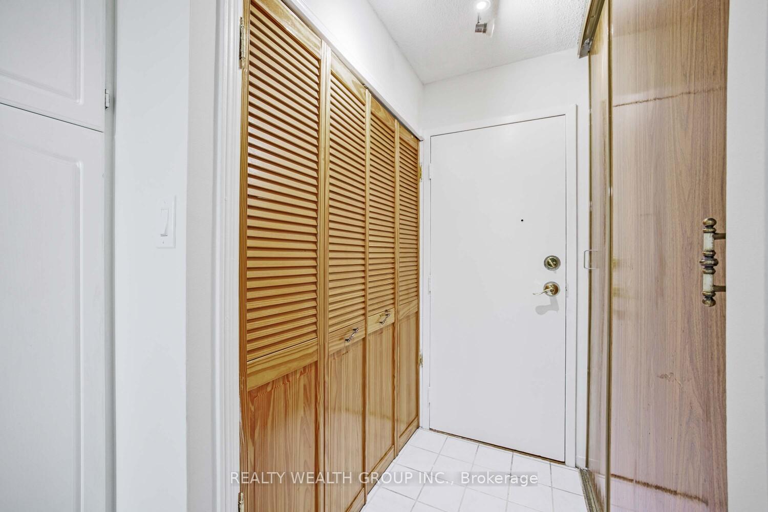 Photo 17 of Unit #1105, 90 Ling Road, Scarborough, West Hill — HOMEH