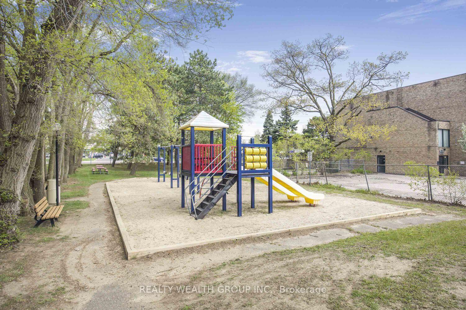 Photo 28 of Unit #1105, 90 Ling Road, Scarborough, West Hill — HOMEH