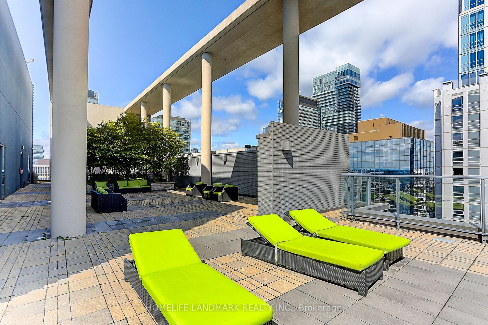 Photo 18 of Unit 1504, 770 Bay Street, Toronto, Bay Street Corridor — HOMEH