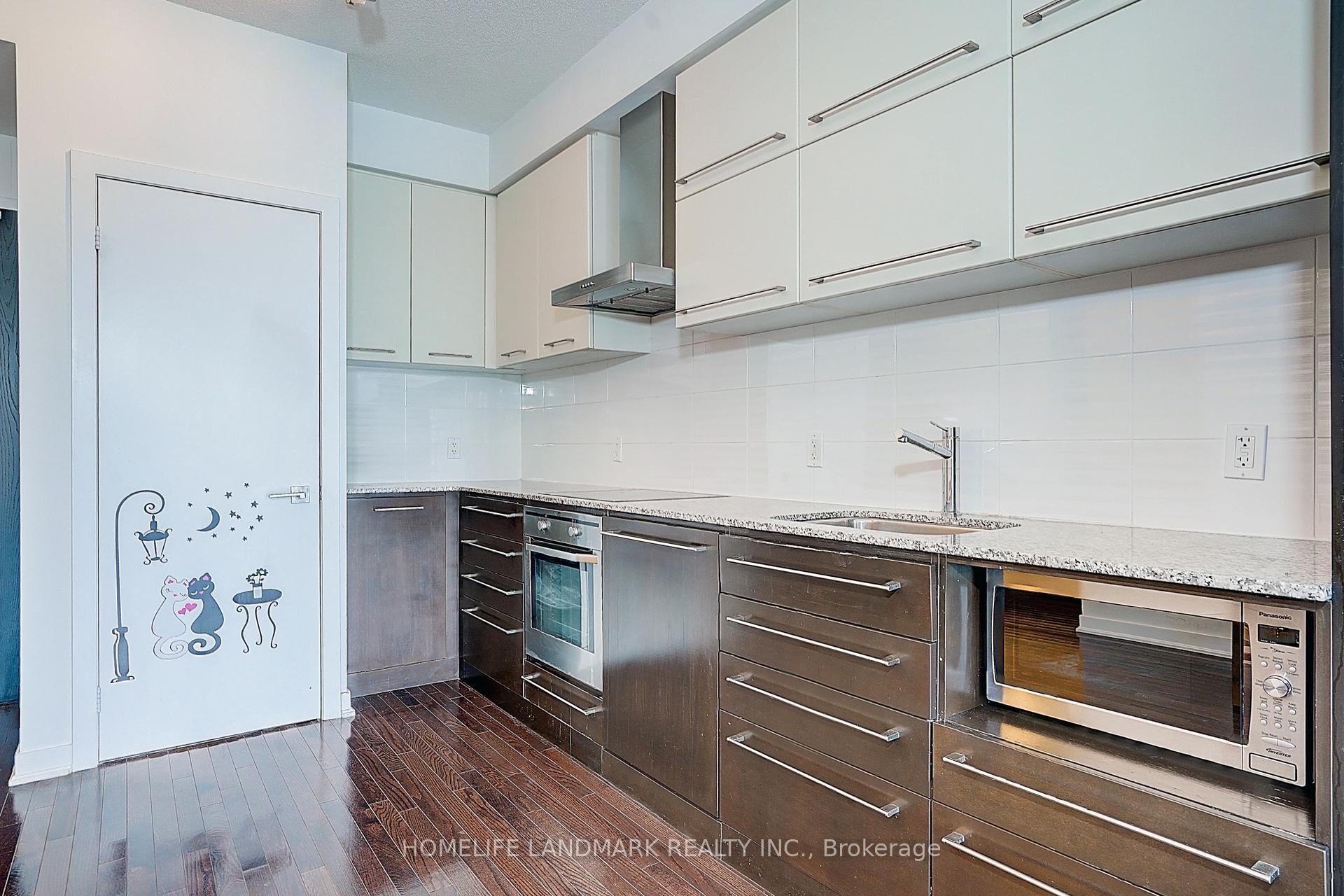 Photo 14 of Unit 1504, 770 Bay Street, Toronto, Bay Street Corridor — HOMEH