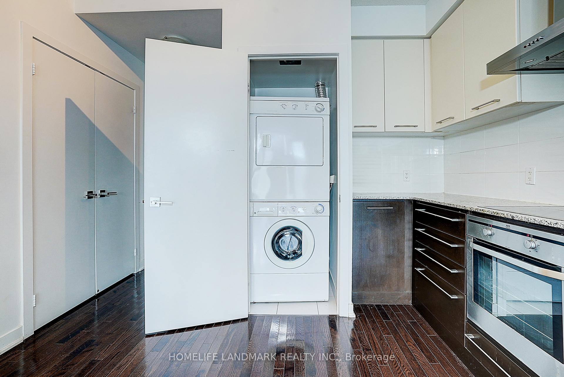 Photo 23 of Unit 1504, 770 Bay Street, Toronto, Bay Street Corridor — HOMEH