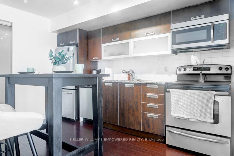 Photo 3 of Unit 605, 28 Ted Rogers Way, Toronto, Church-Yonge Corridor — HOMEH