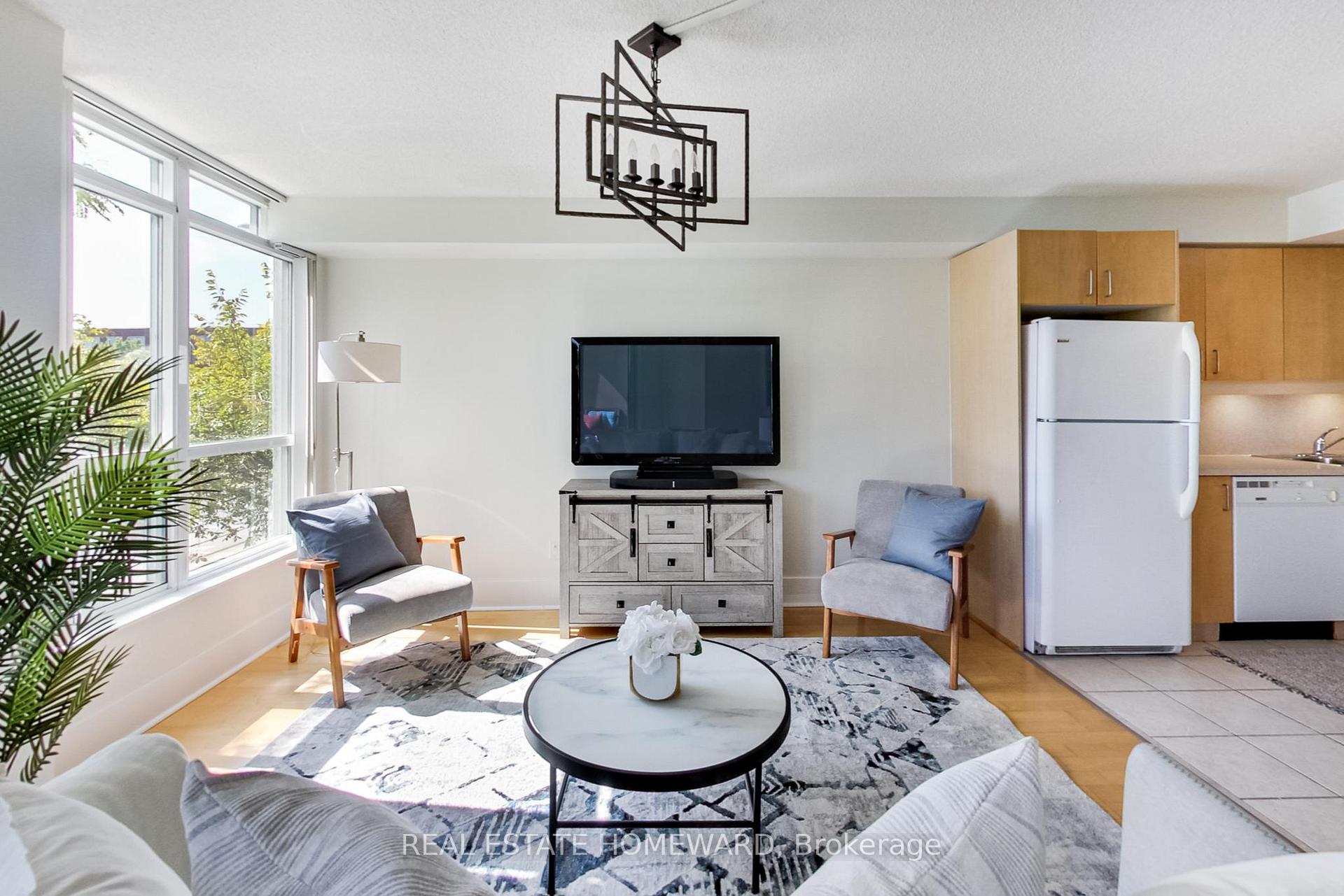 Photo 17 of Unit 201, 550 Queens Quay W, Toronto, Waterfront Communities — HOMEH