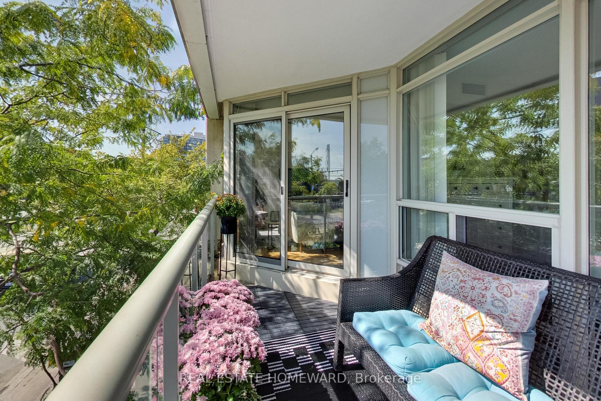Photo 27 of Unit 201, 550 Queens Quay W, Toronto, Waterfront Communities — HOMEH