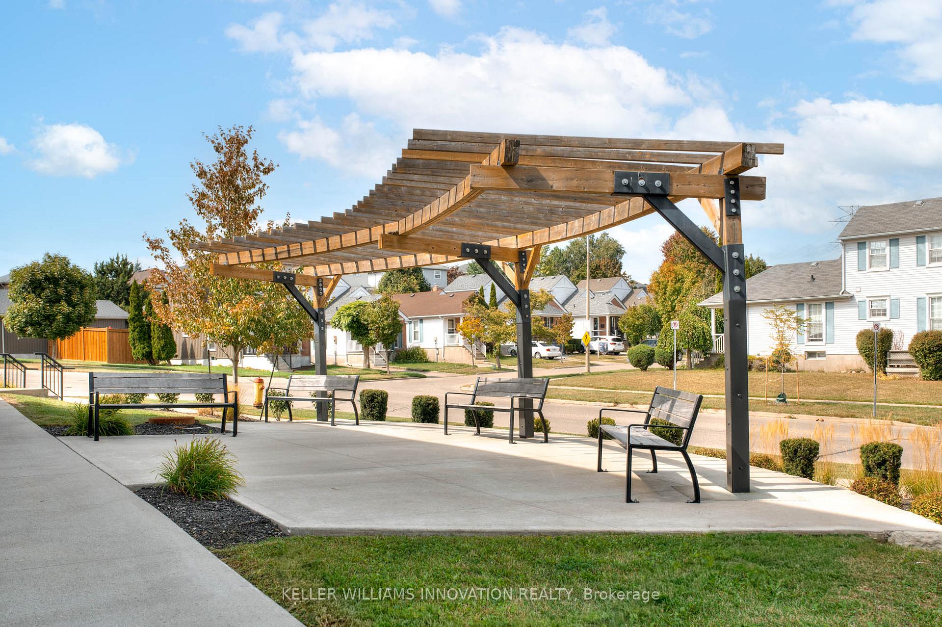 Photo 3 of Unit 318, 5 Wake Robin Drive, Kitchener — HOMEH