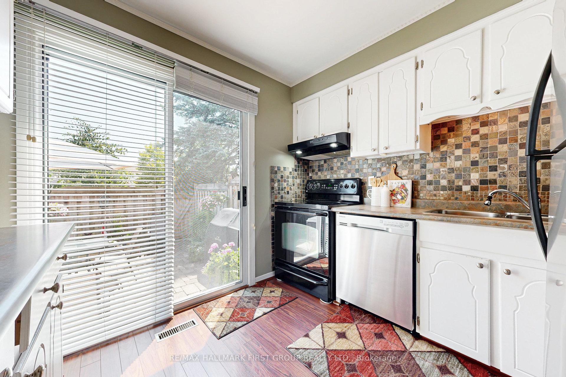 Photo 14 of Unit 105, 580 Eyer Drive, Pickering, West Shore — HOMEH