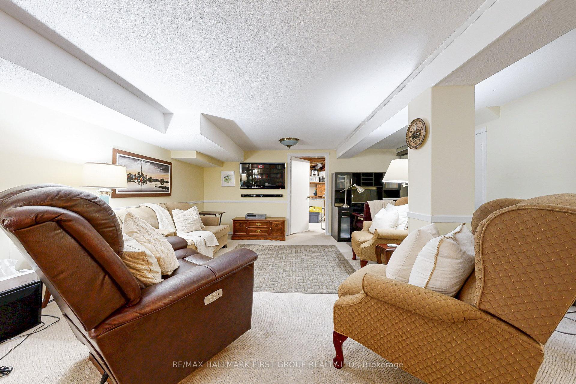Photo 34 of Unit 105, 580 Eyer Drive, Pickering, West Shore — HOMEH