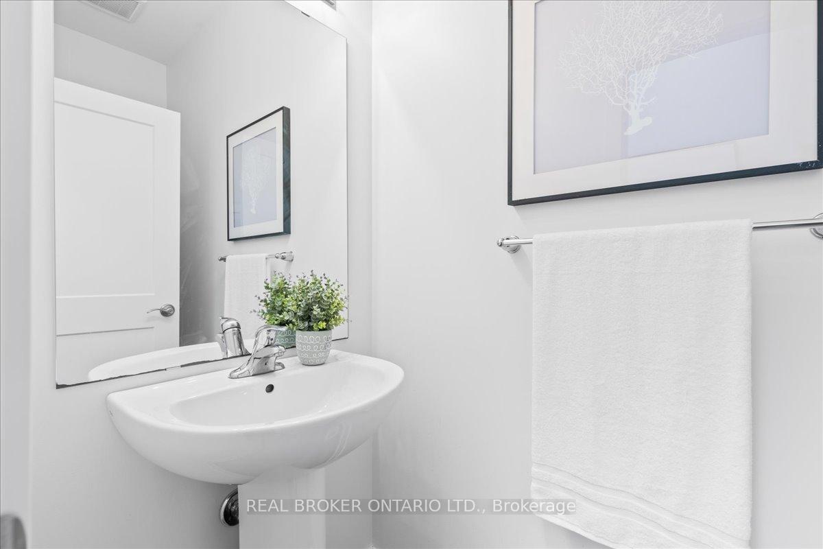 Photo 6 of Unit 3, 110 Fergus Avenue, Kitchener — HOMEH