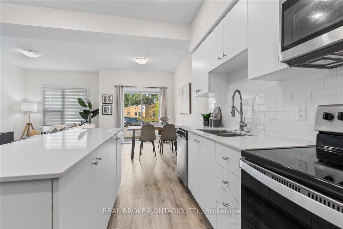 Photo 12 of Unit 3, 110 Fergus Avenue, Kitchener — HOMEH