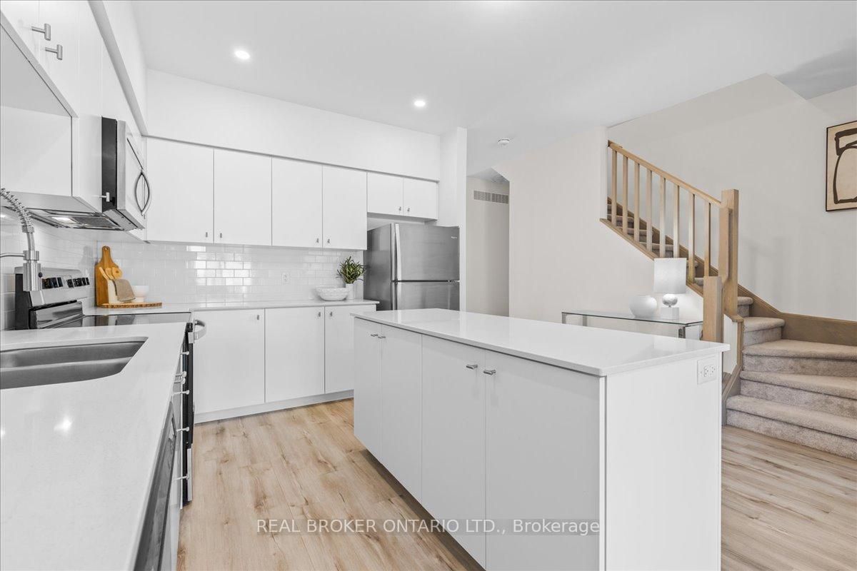 Photo 13 of Unit 3, 110 Fergus Avenue, Kitchener — HOMEH