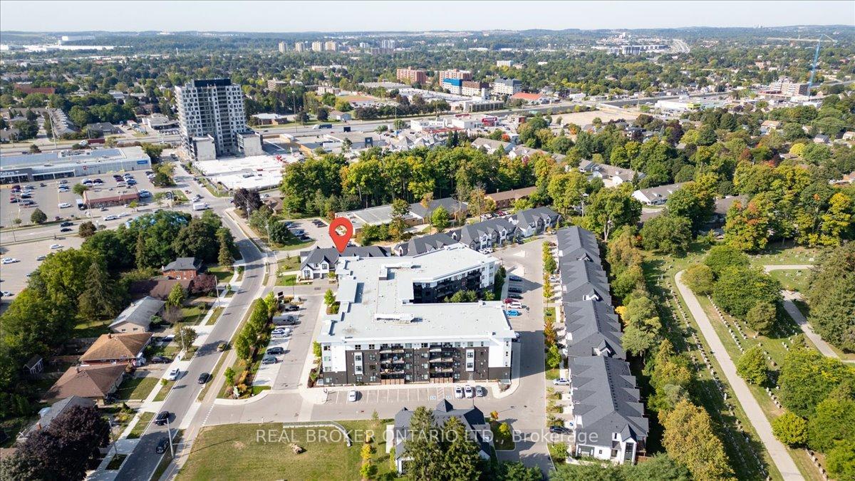 Photo 36 of Unit 3, 110 Fergus Avenue, Kitchener — HOMEH