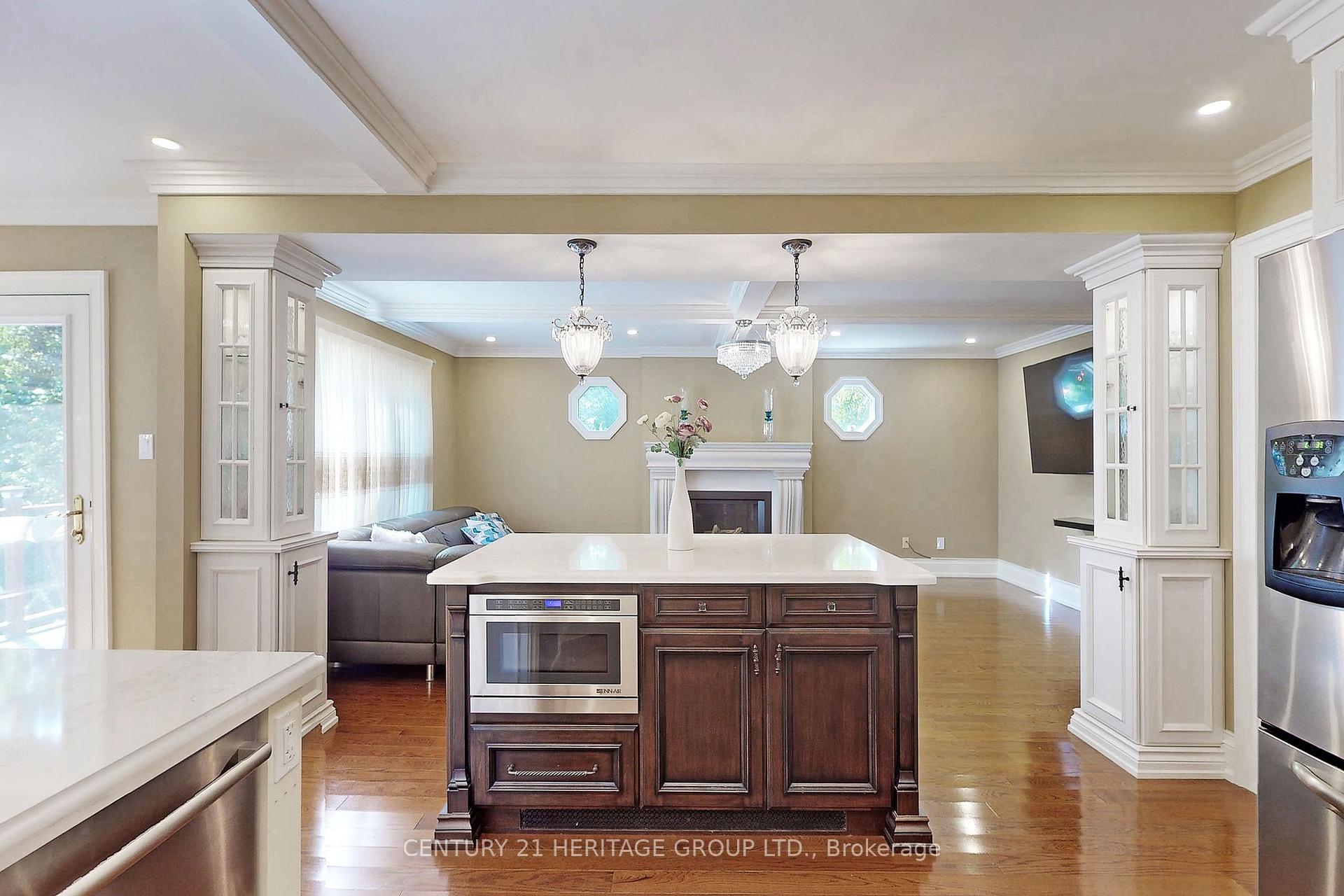 Photo 8 of 8 Petch Crescent, Aurora, Aurora Highlands — HOMEH