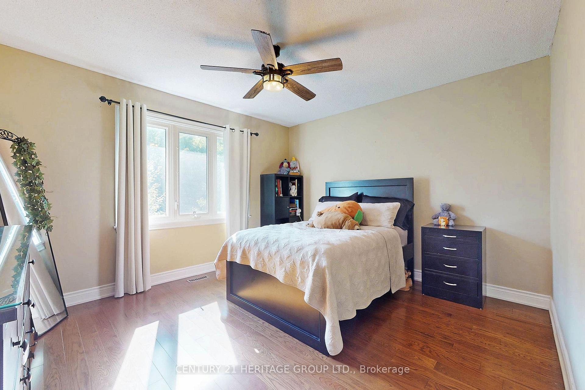 Photo 20 of 8 Petch Crescent, Aurora, Aurora Highlands — HOMEH