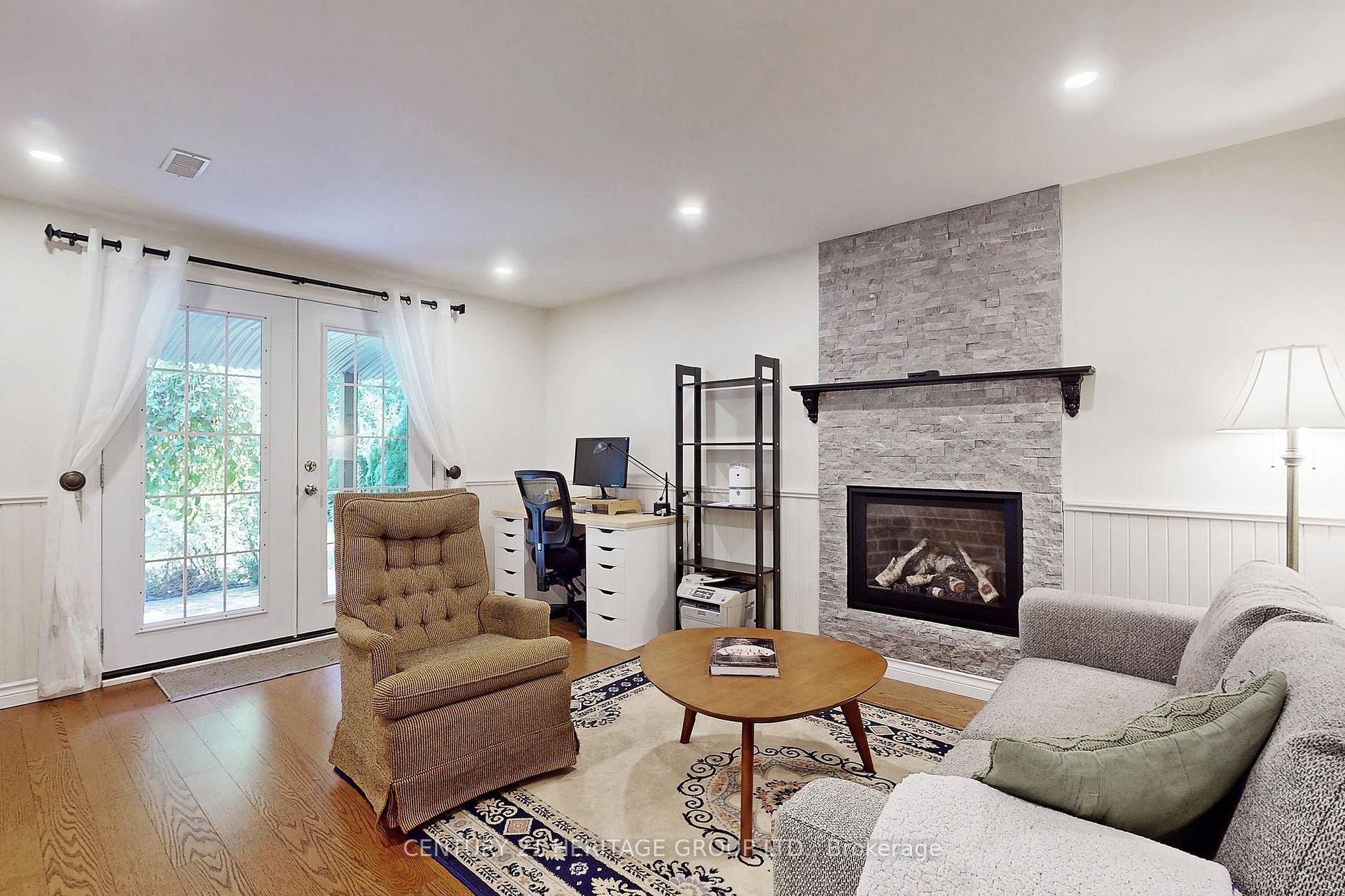 Photo 25 of 8 Petch Crescent, Aurora, Aurora Highlands — HOMEH
