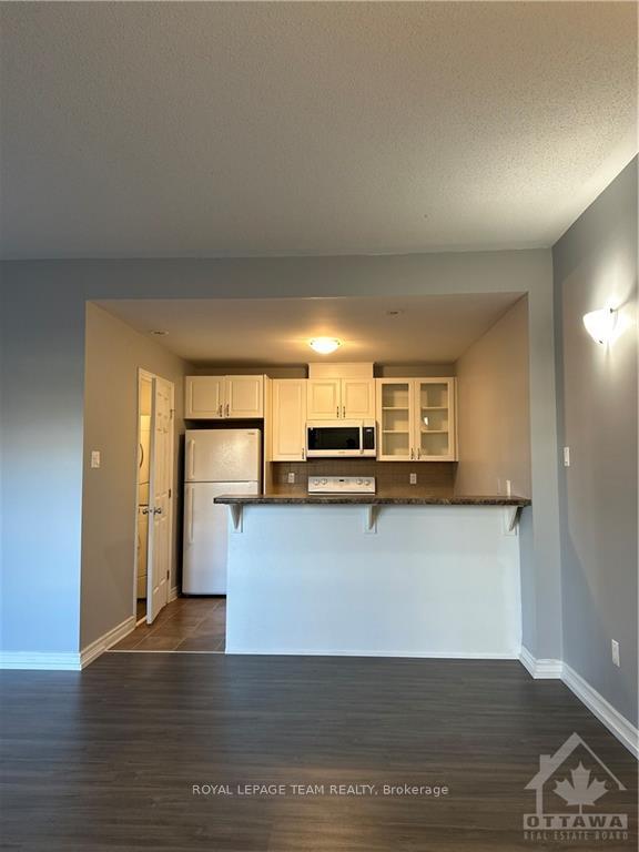 Photo 12 of Unit A, 900 White Alder Avenue, Ottawa, Blossom Park/Kemp Park/Findlay Creek — HOMEH
