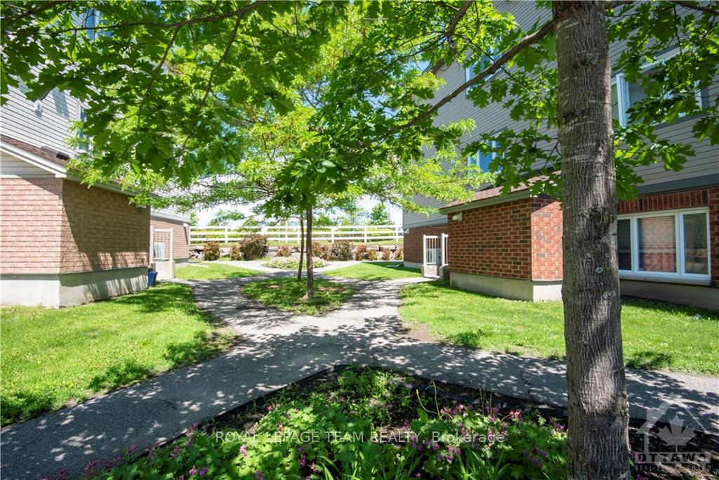 Photo 18 of Unit A, 900 White Alder Avenue, Ottawa, Blossom Park/Kemp Park/Findlay Creek — HOMEH
