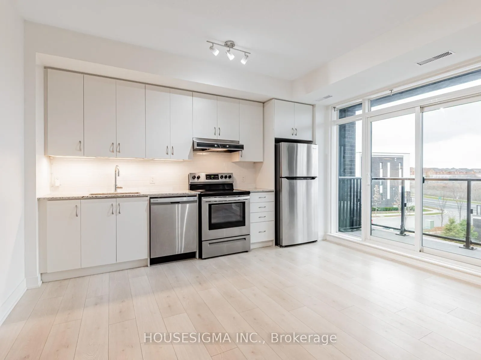 Photo 6 of Unit 313, 1 Climo Lane, Markham, Wismer — HOMEH