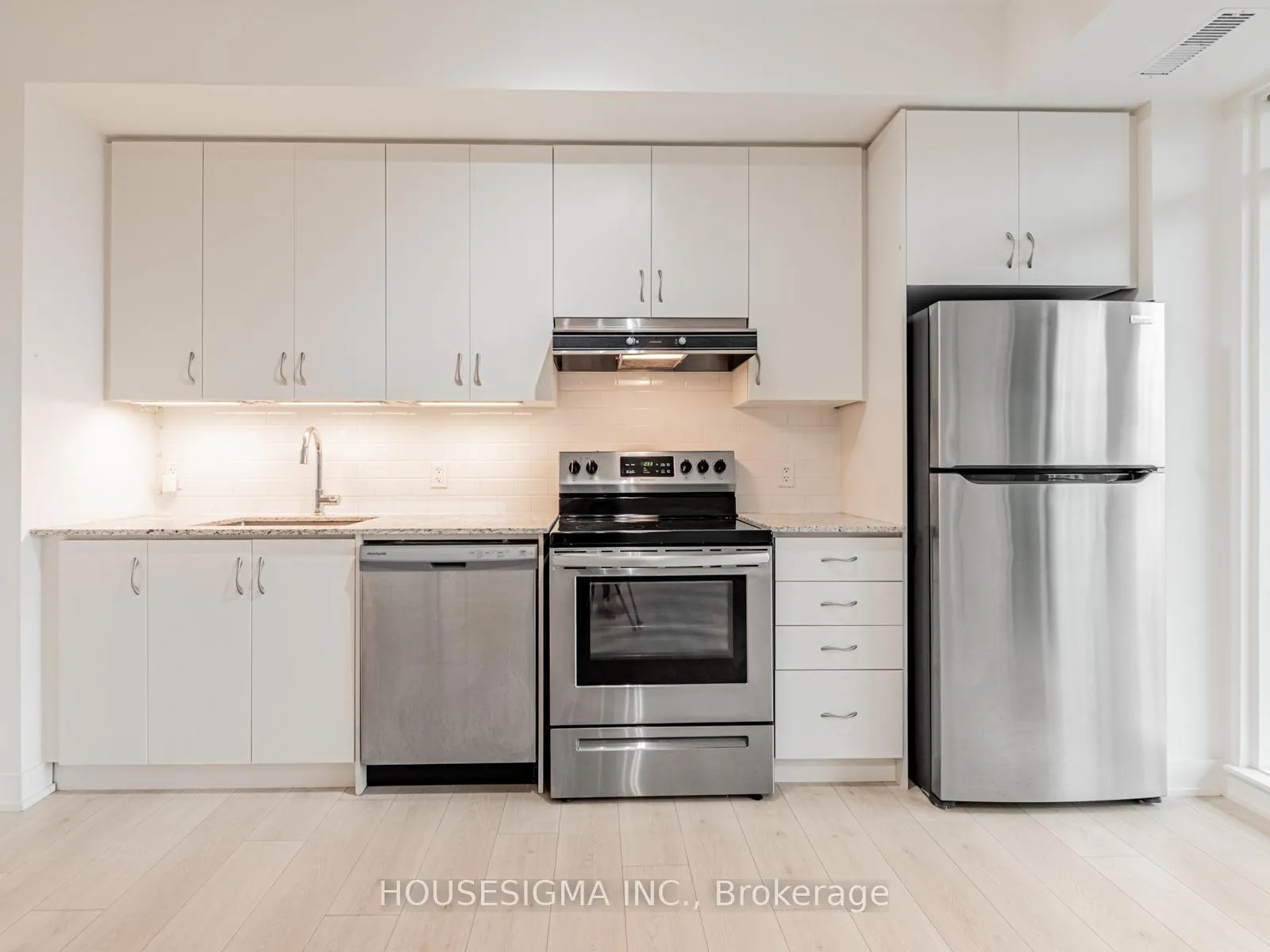 Photo 8 of Unit 313, 1 Climo Lane, Markham, Wismer — HOMEH