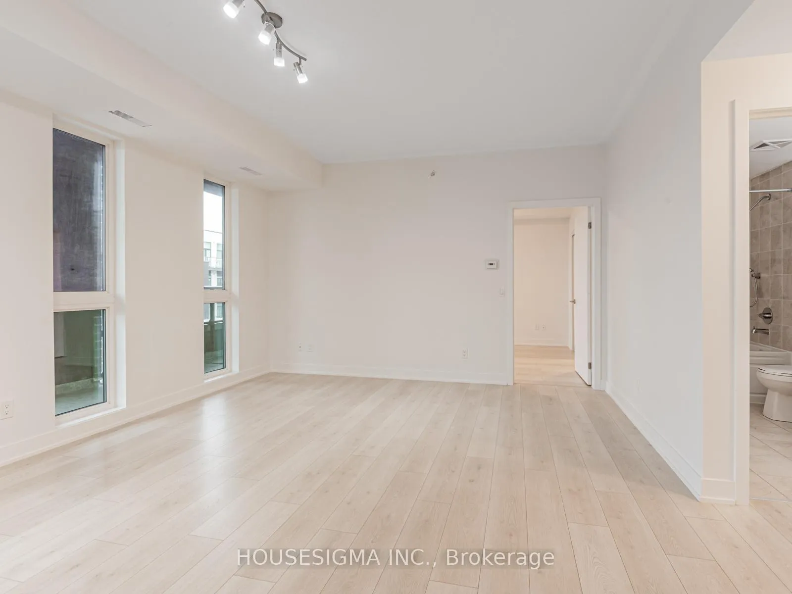 Photo 17 of Unit 313, 1 Climo Lane, Markham, Wismer — HOMEH