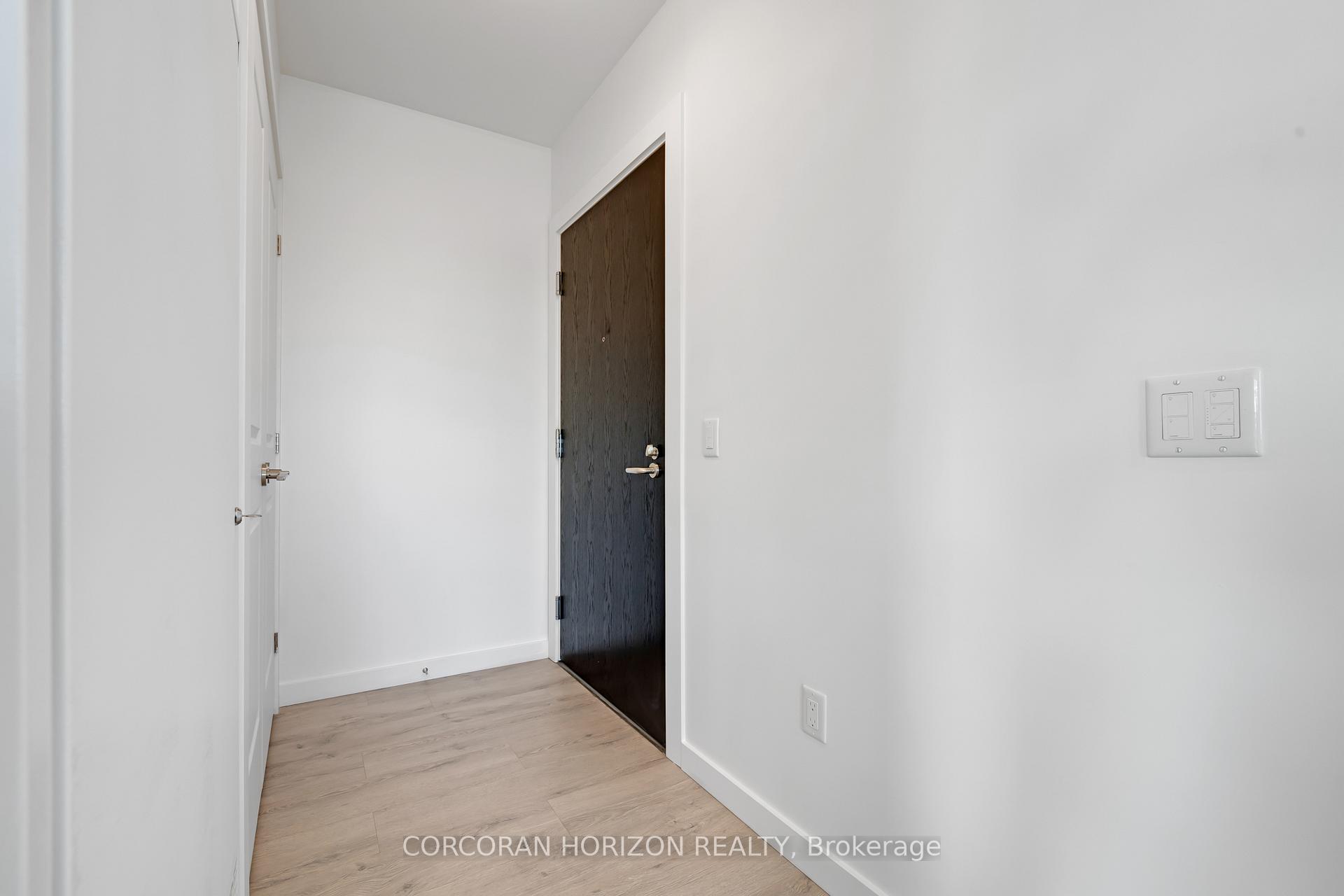 Photo 5 of Unit 1414, 181 King Street S, Waterloo — HOMEH