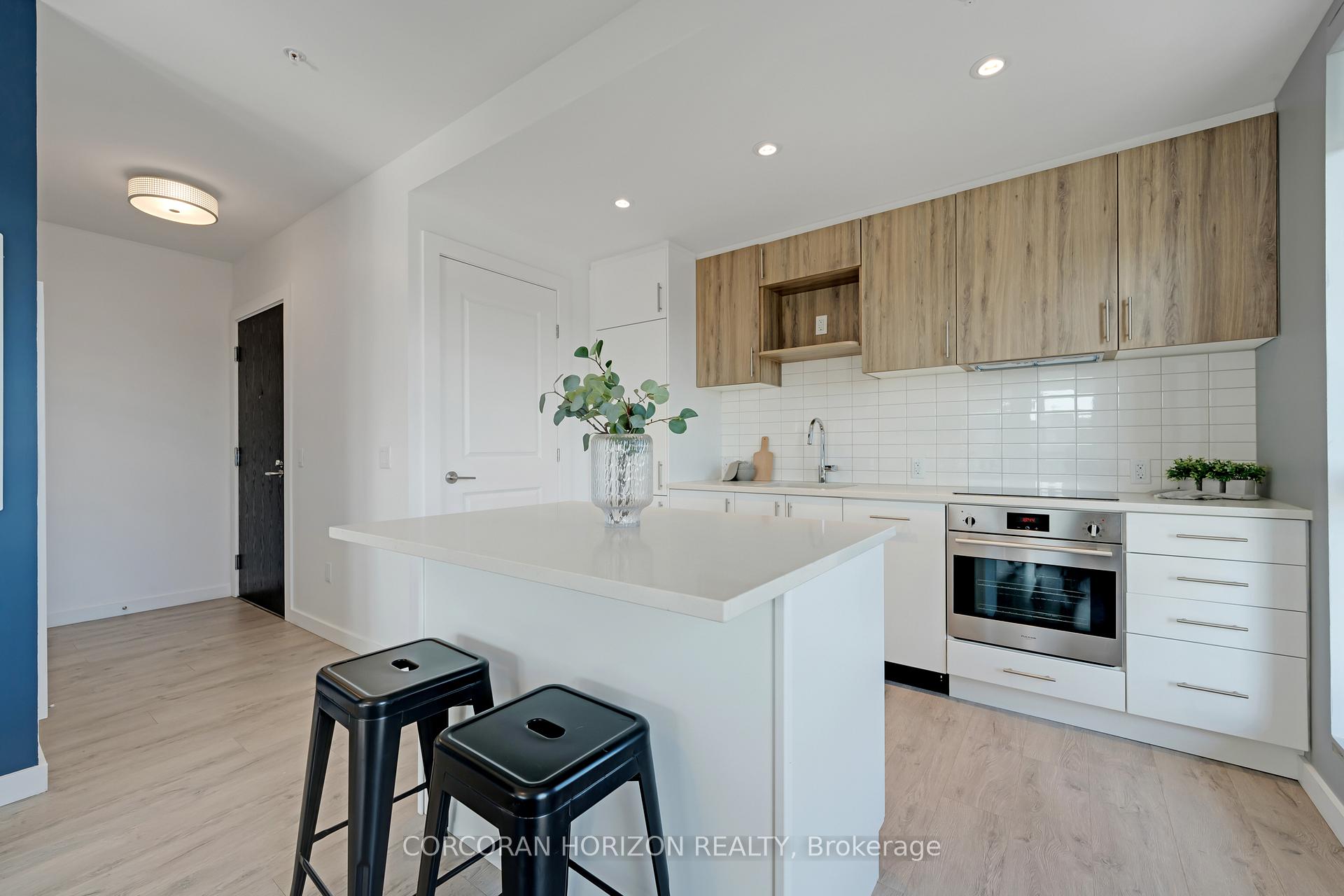 Photo 7 of Unit 1414, 181 King Street S, Waterloo — HOMEH