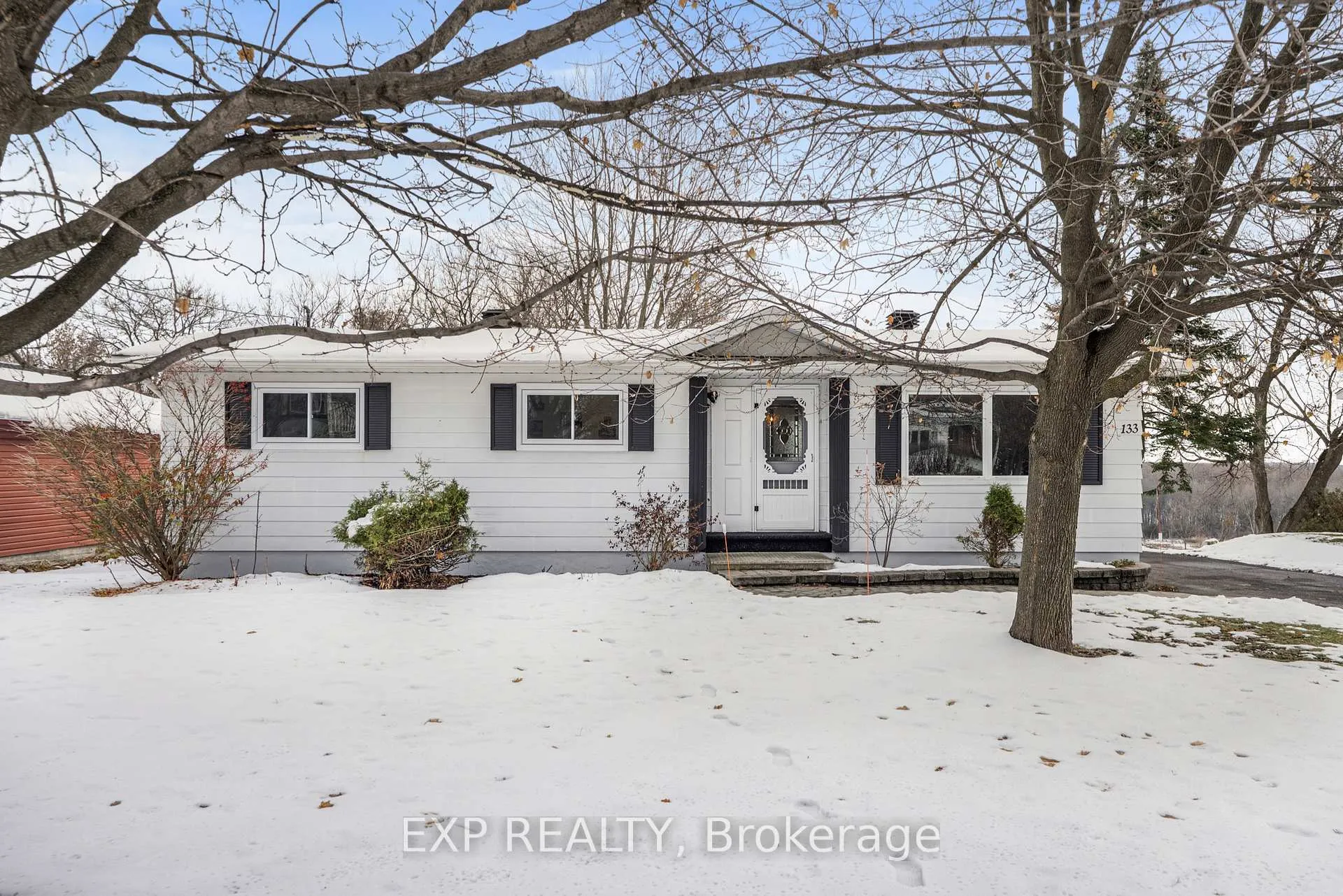 Photo 2 of 133 High Street, Champlain, Vankleek Hill — HOMEH