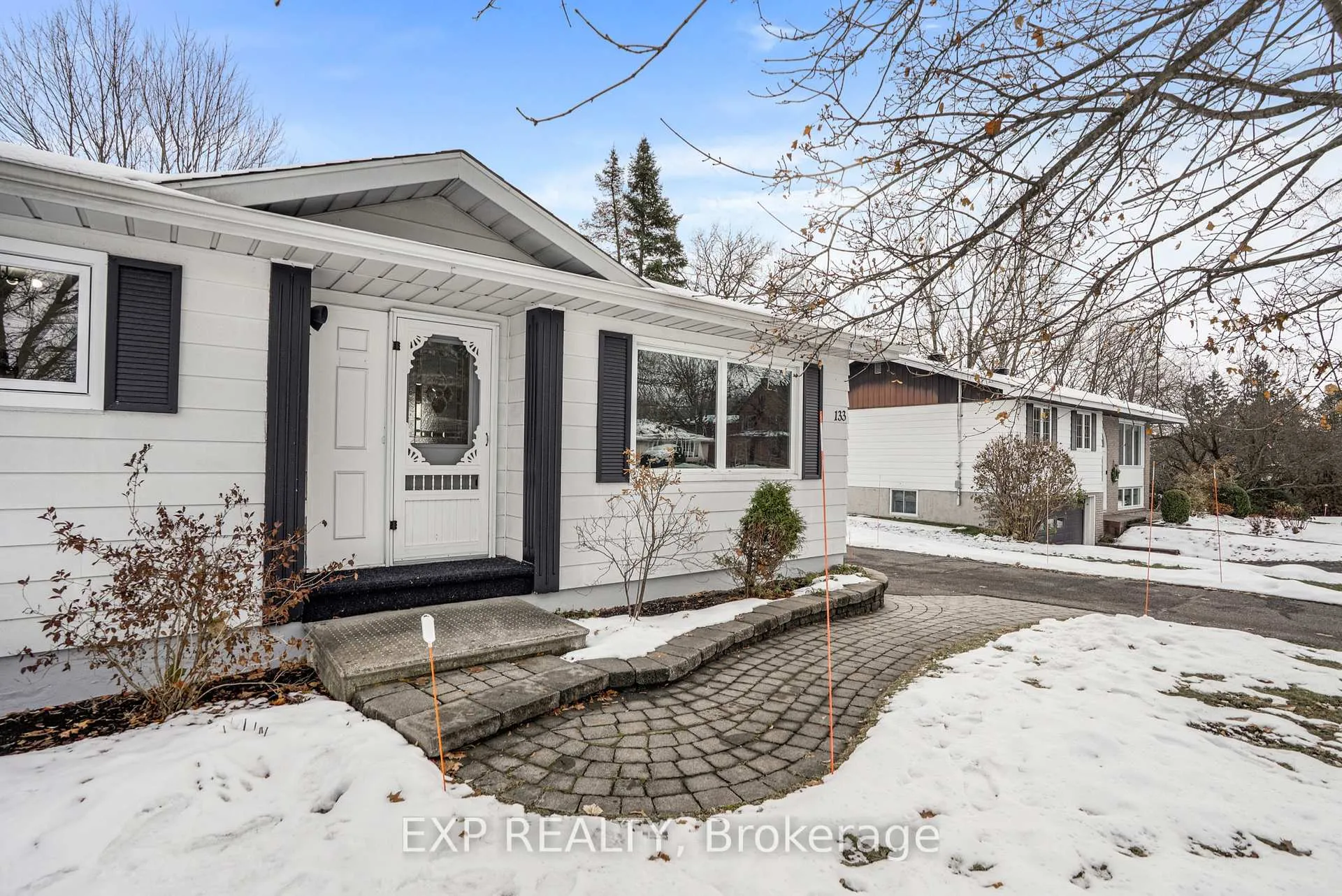 Photo 3 of 133 High Street, Champlain, Vankleek Hill — HOMEH