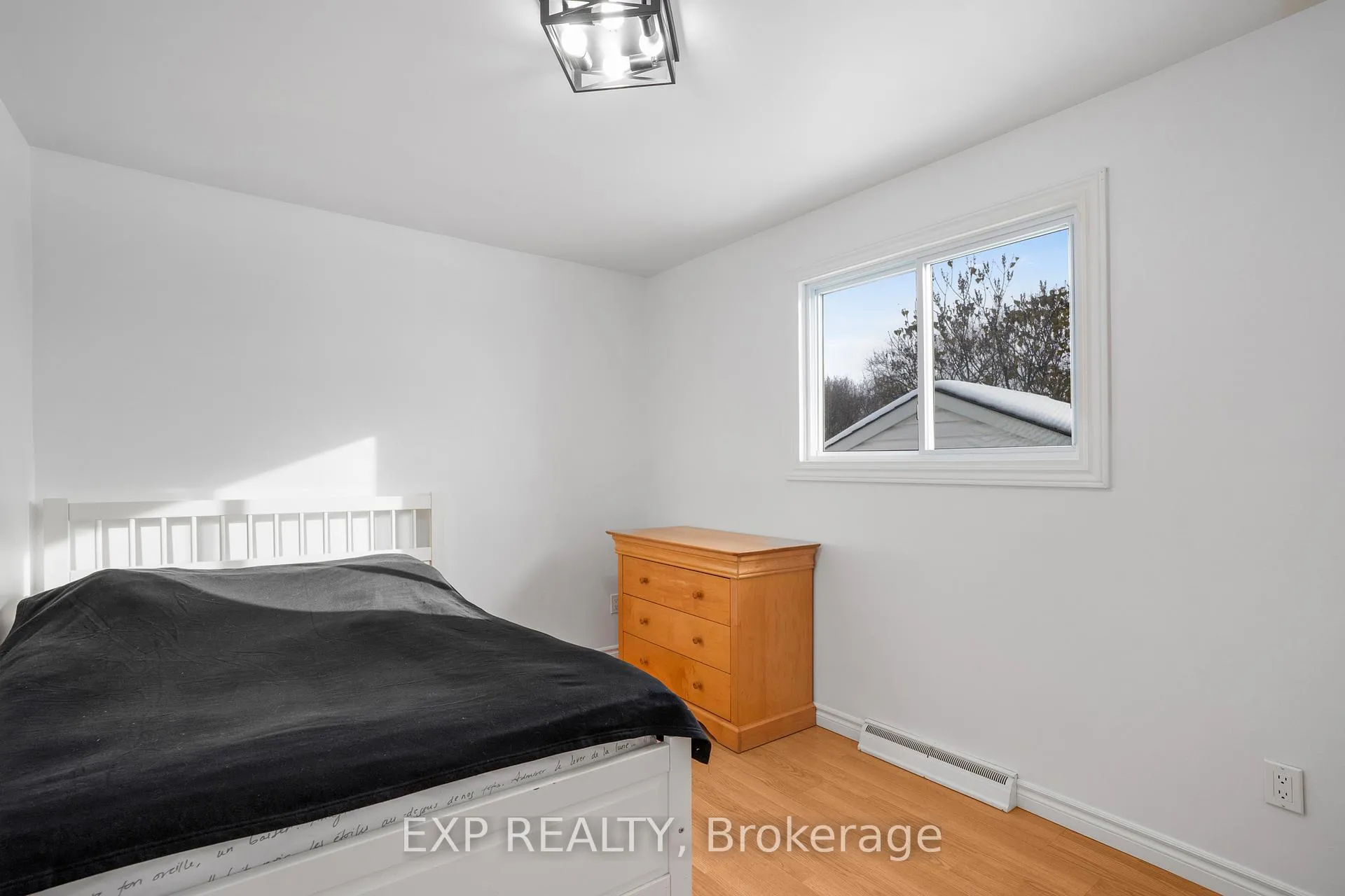 Photo 17 of 133 High Street, Champlain, Vankleek Hill — HOMEH