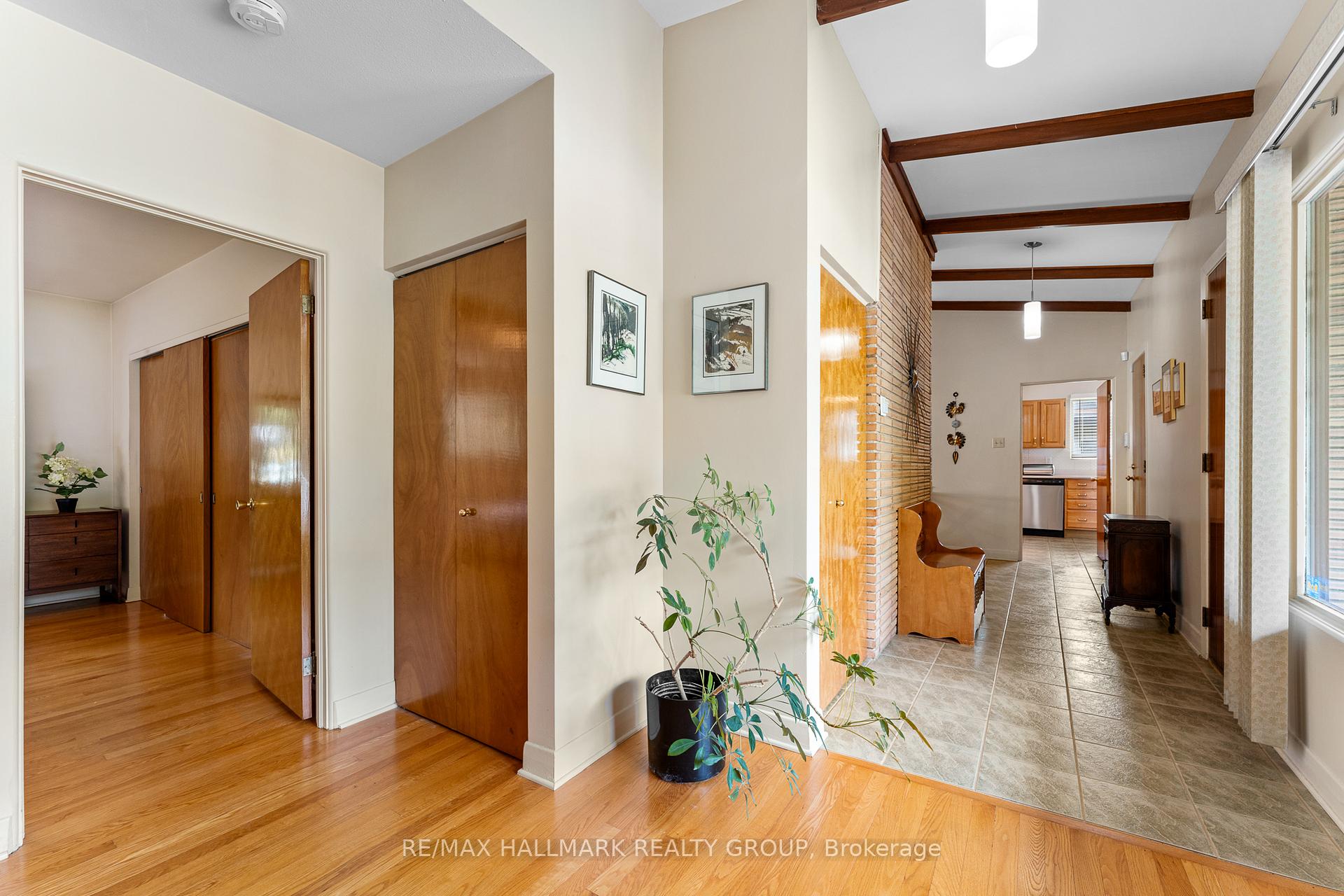Photo 2 of 116 Sherwood Drive, Ottawa, Civic Hospital — HOMEH