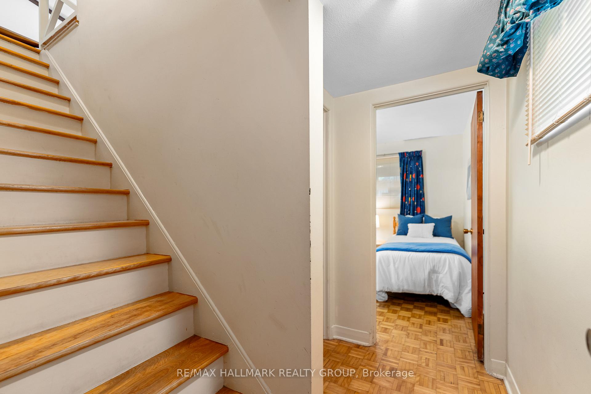 Photo 21 of 116 Sherwood Drive, Ottawa, Civic Hospital — HOMEH