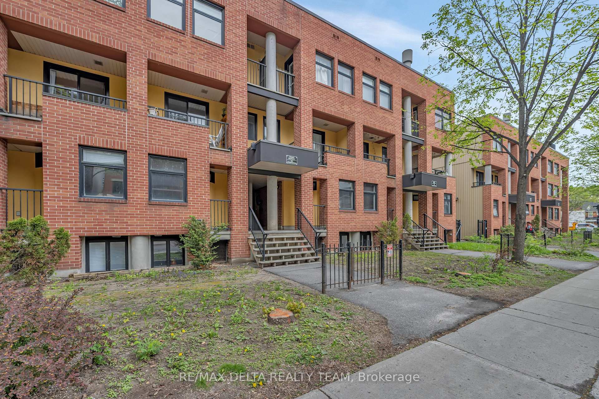 Photo 1 of 227 Clarence Street, Ottawa, Lower Town/Byward Market — HOMEH