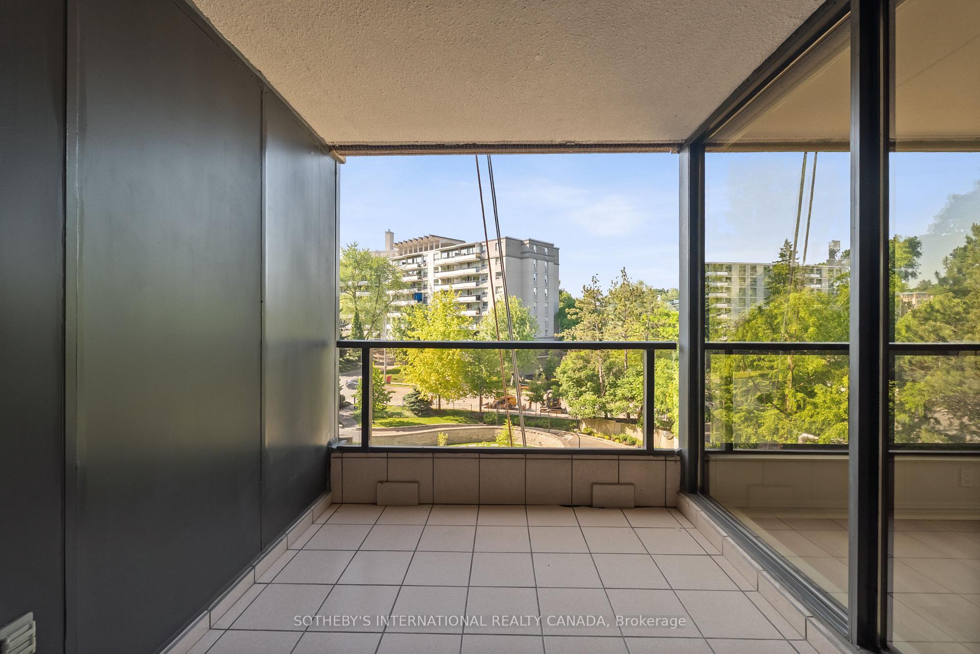 Photo 24 of Unit 401, 3900 Yonge Street, Toronto, Bedford Park-Nortown — HOMEH