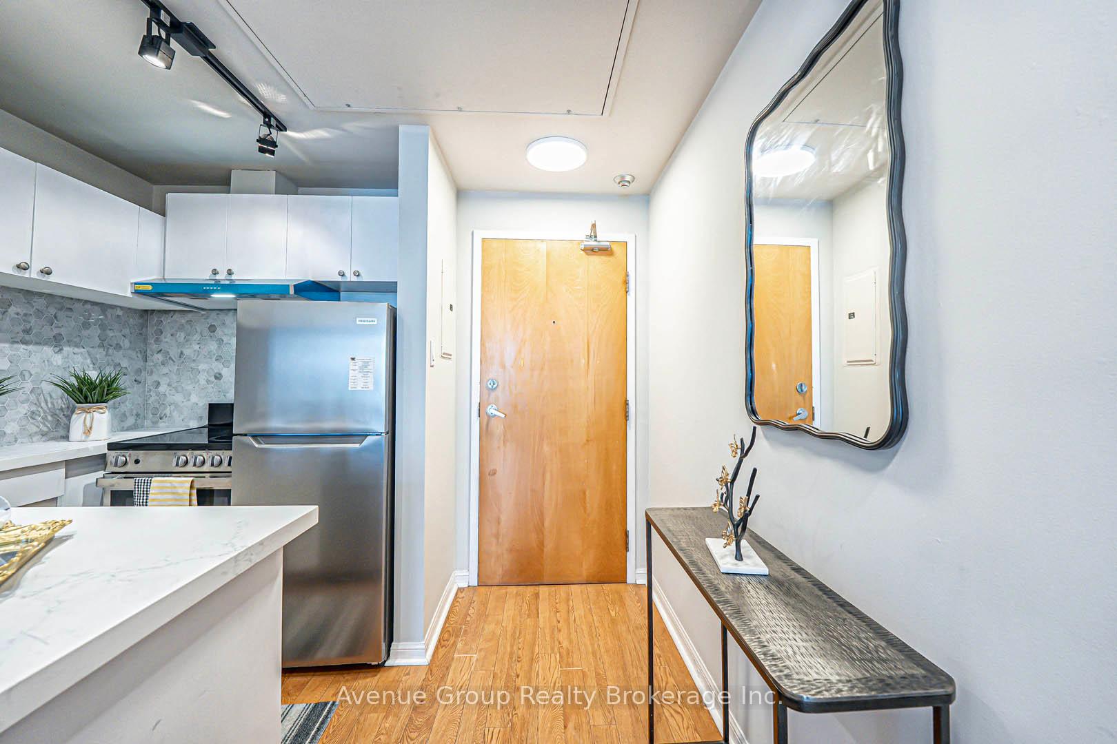 Photo 5 of Unit PH 3, 550 Front Street W, Toronto, Waterfront Communities — HOMEH