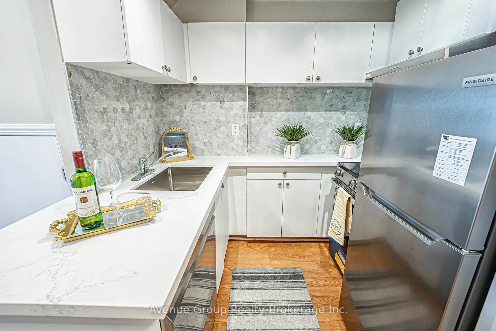 Photo 8 of Unit PH 3, 550 Front Street W, Toronto, Waterfront Communities — HOMEH