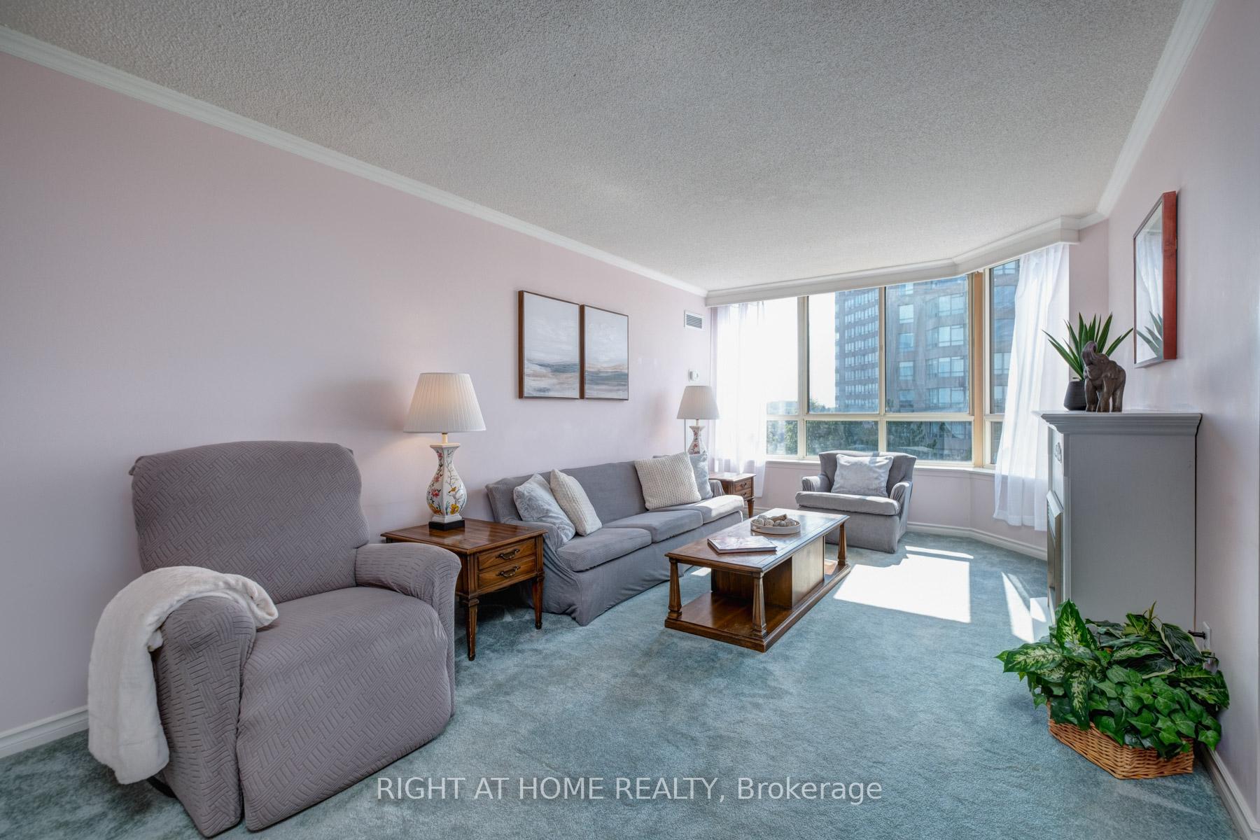Photo 8 of Unit 605, 55 Austin Drive, Markham, Markville — HOMEH