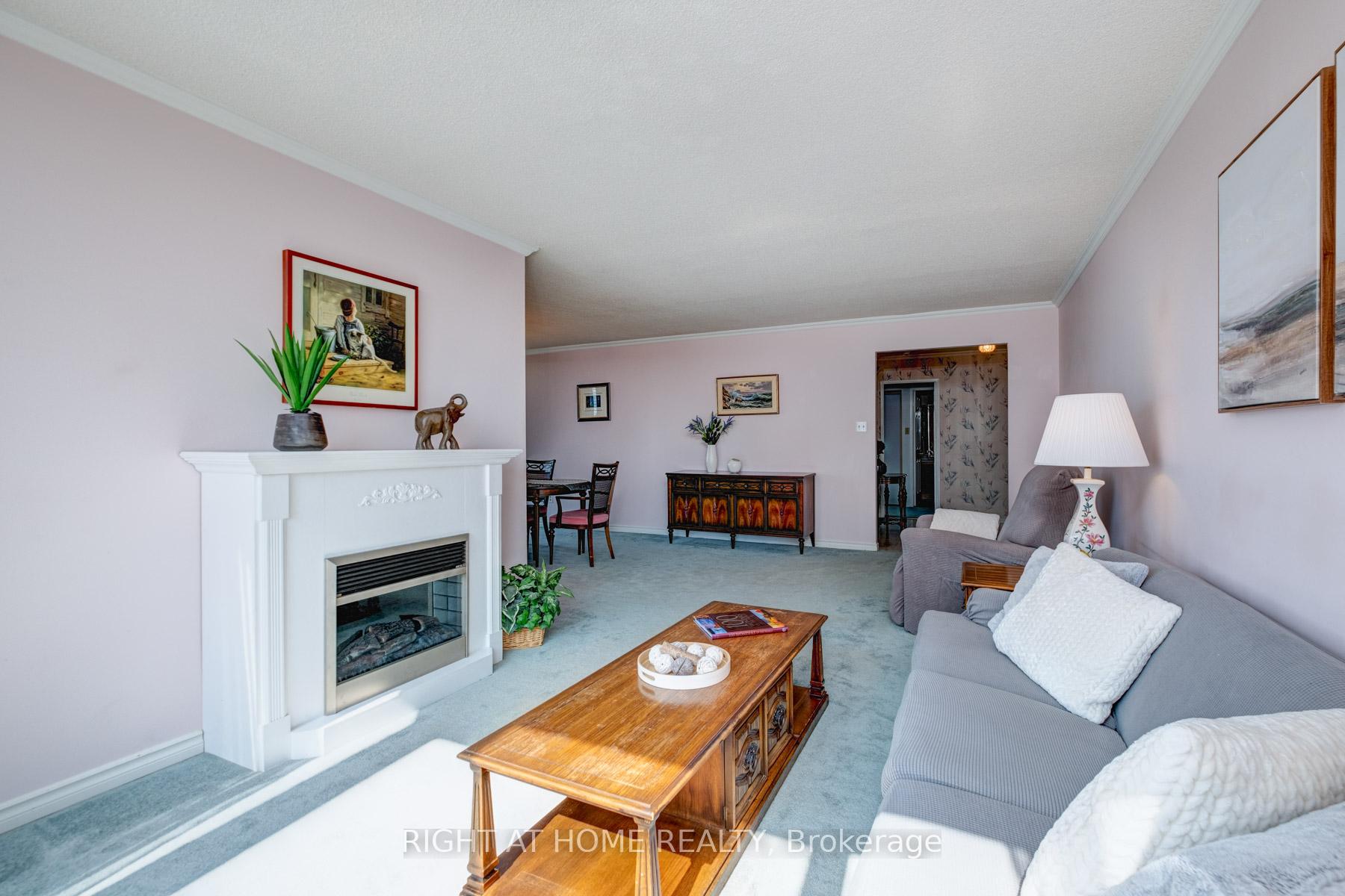 Photo 9 of Unit 605, 55 Austin Drive, Markham, Markville — HOMEH