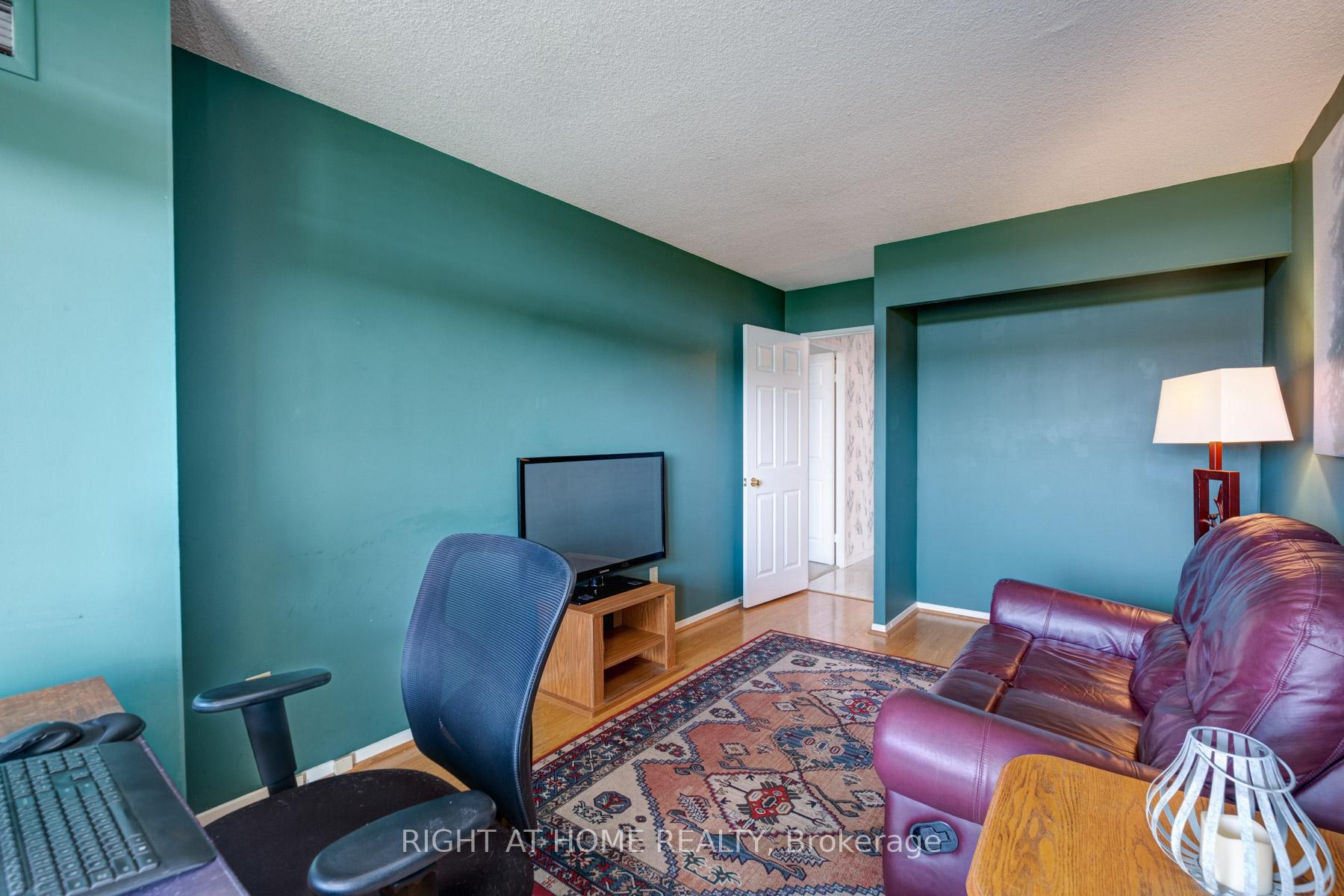 Photo 27 of Unit 605, 55 Austin Drive, Markham, Markville — HOMEH