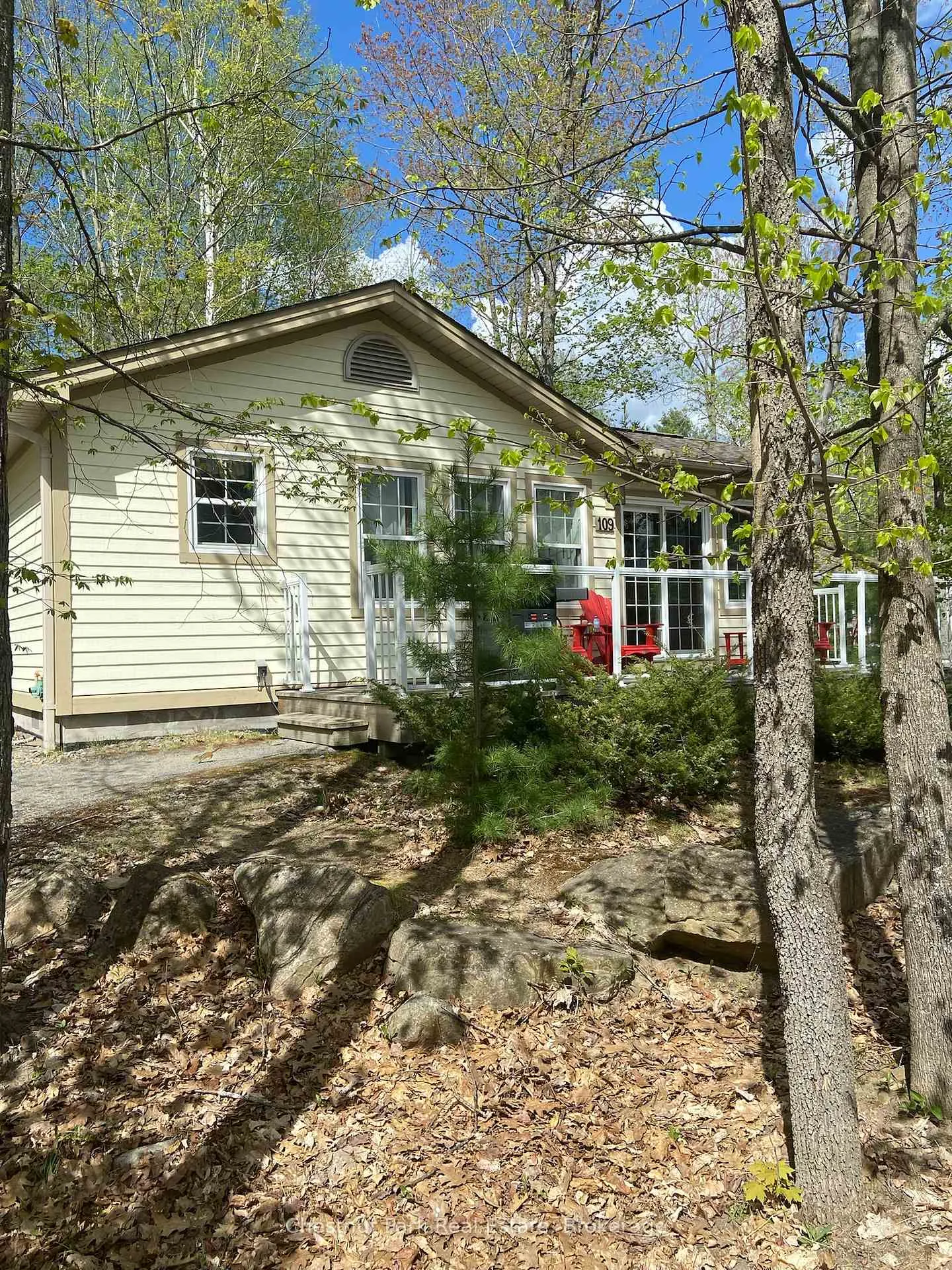 Photo of 1052 Rat Bay Rd 109-7