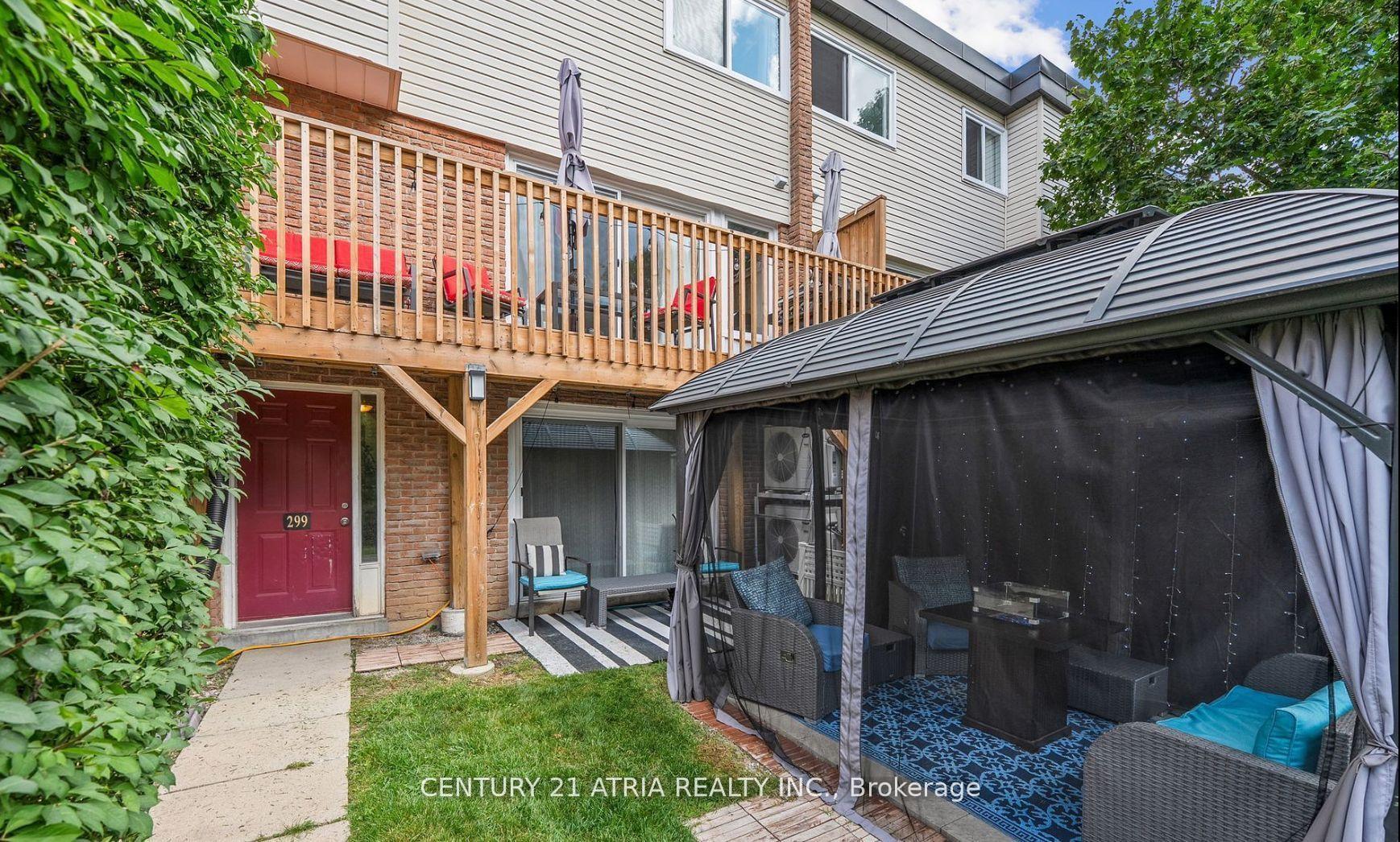 Photo 5 of Unit 239, 299 Milestone Crescent, Aurora, Aurora Village — HOMEH