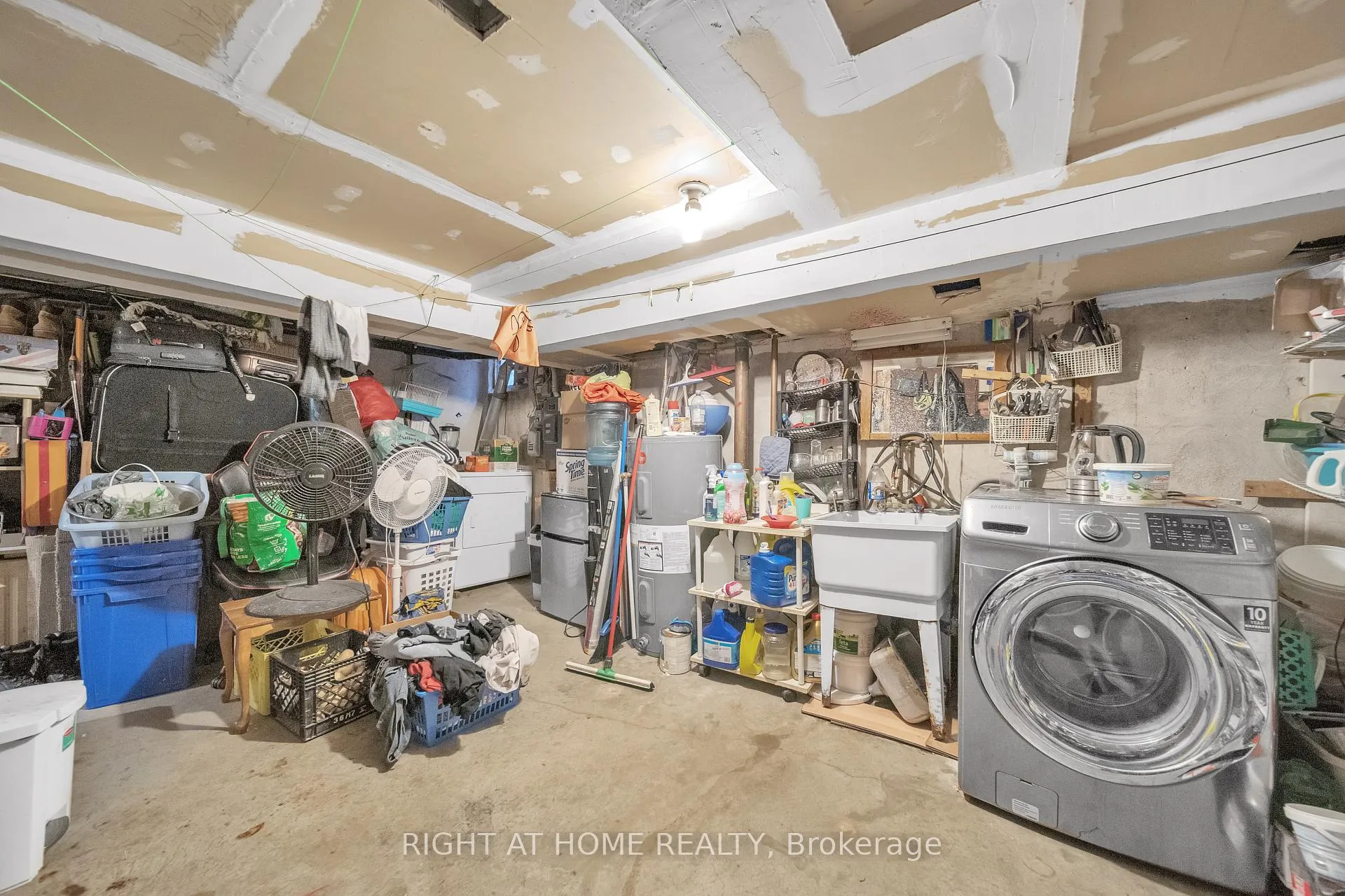 Photo 30 of 312 Westcourt Place, Waterloo — HOMEH