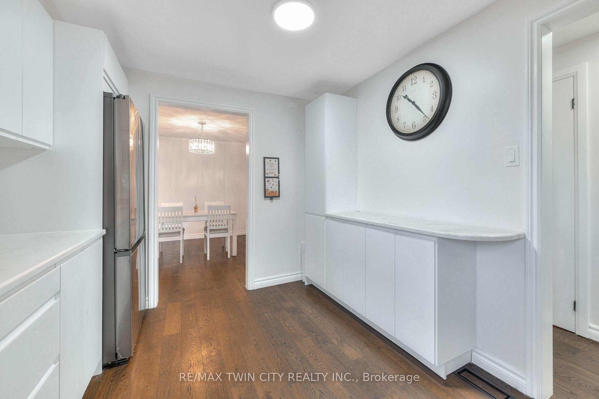 Photo 11 of Unit 8, 28 Underhill Crescent, Kitchener — HOMEH