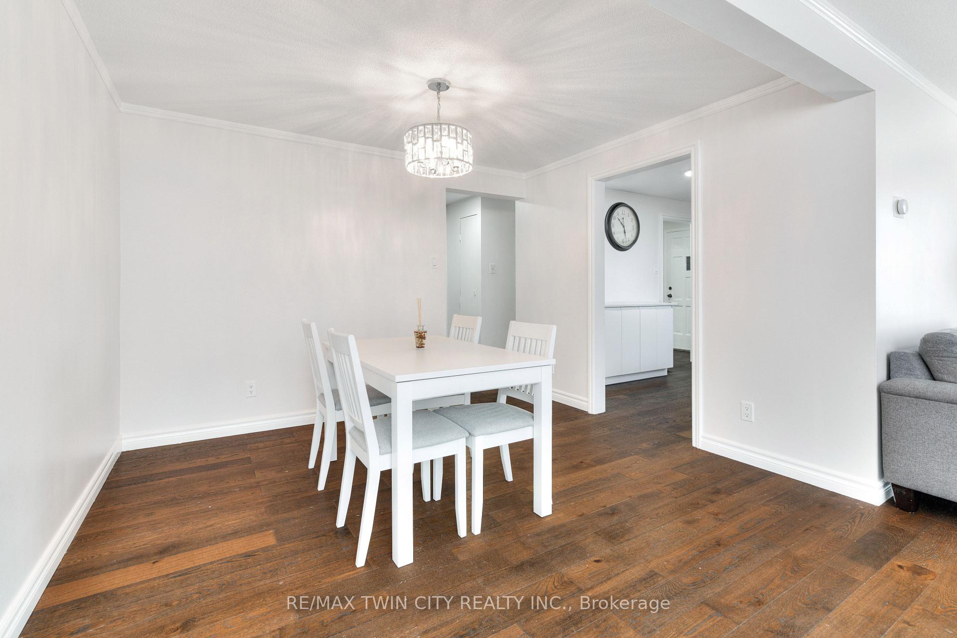Photo 15 of Unit 8, 28 Underhill Crescent, Kitchener — HOMEH