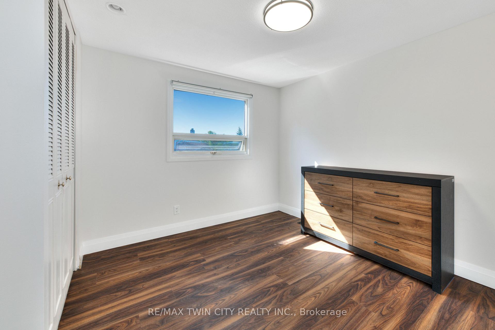 Photo 20 of Unit 8, 28 Underhill Crescent, Kitchener — HOMEH