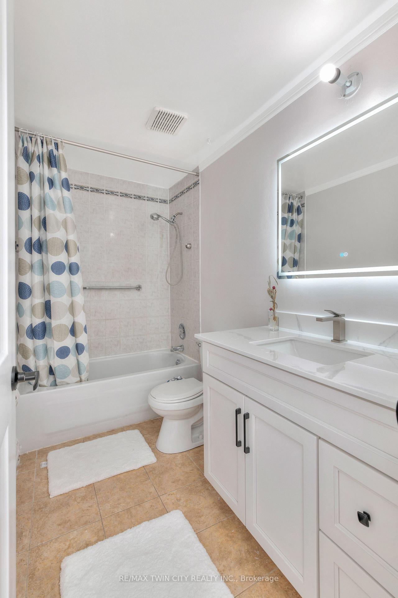 Photo 23 of Unit 8, 28 Underhill Crescent, Kitchener — HOMEH