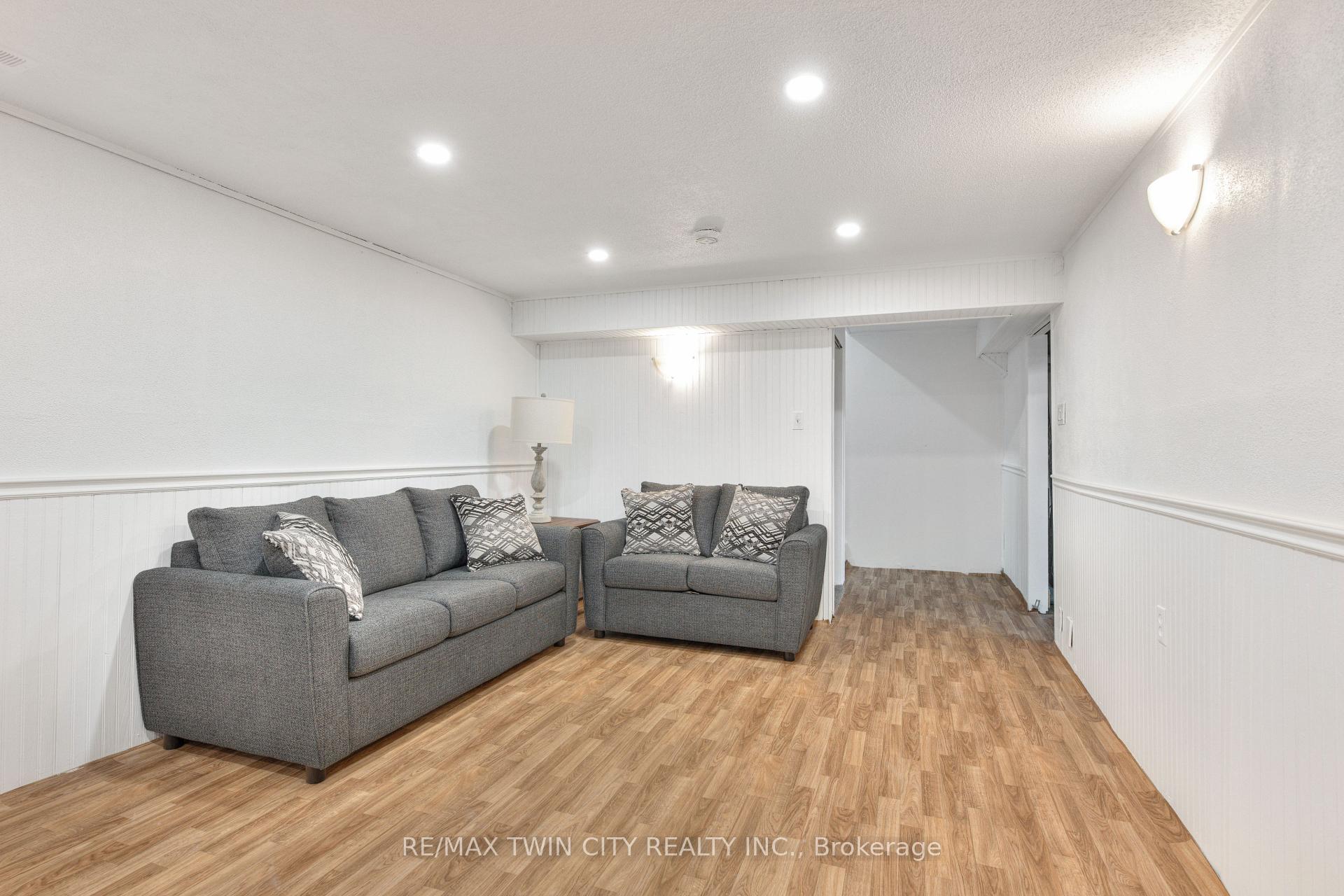 Photo 24 of Unit 8, 28 Underhill Crescent, Kitchener — HOMEH