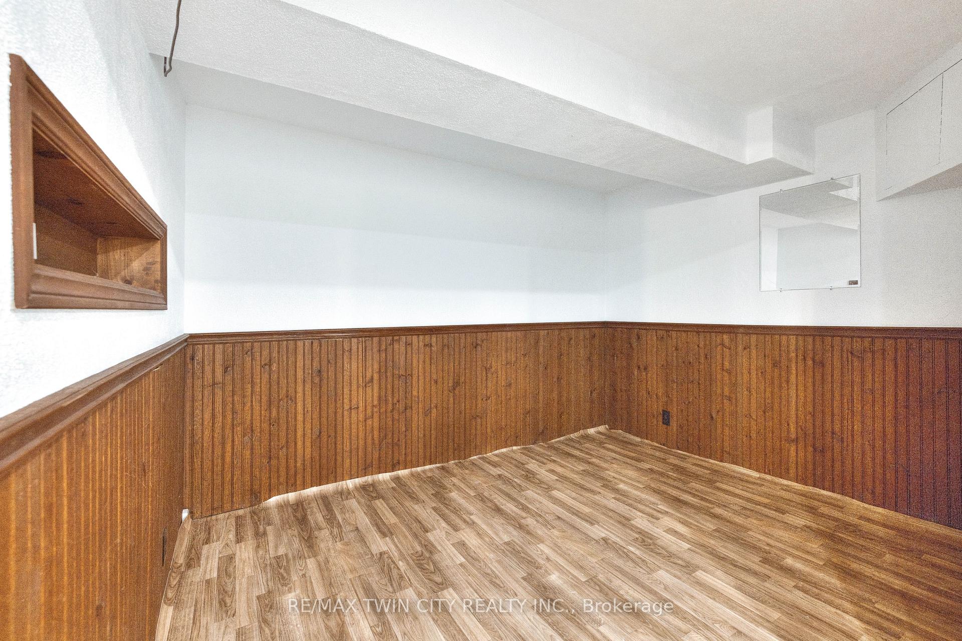 Photo 27 of Unit 8, 28 Underhill Crescent, Kitchener — HOMEH