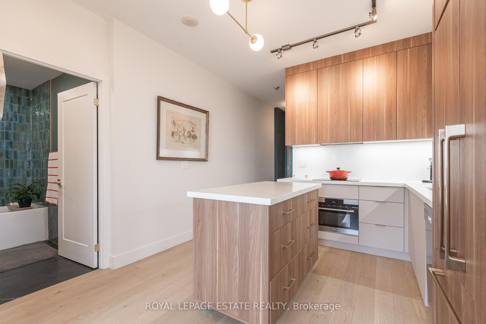 Photo 6 of Unit 2603, 500 Sherbourne Street, Toronto, North St. James Town — HOMEH