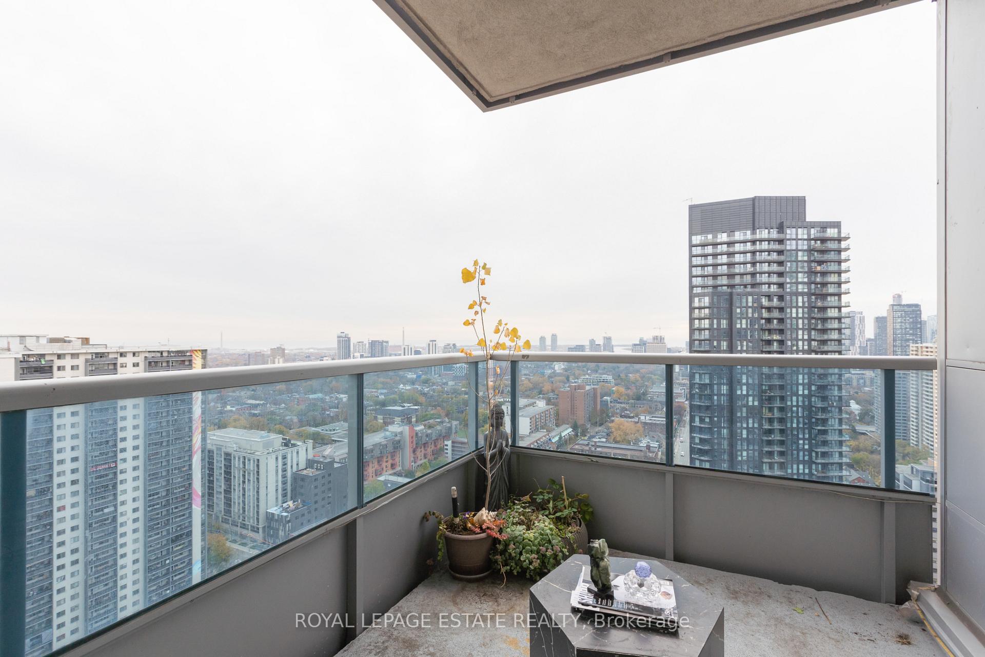 Photo 21 of Unit 2603, 500 Sherbourne Street, Toronto, North St. James Town — HOMEH